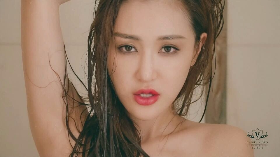 [合集]摄影师《王涛Csgirl》高清视频珍藏52套，大小6.75G-月白图集