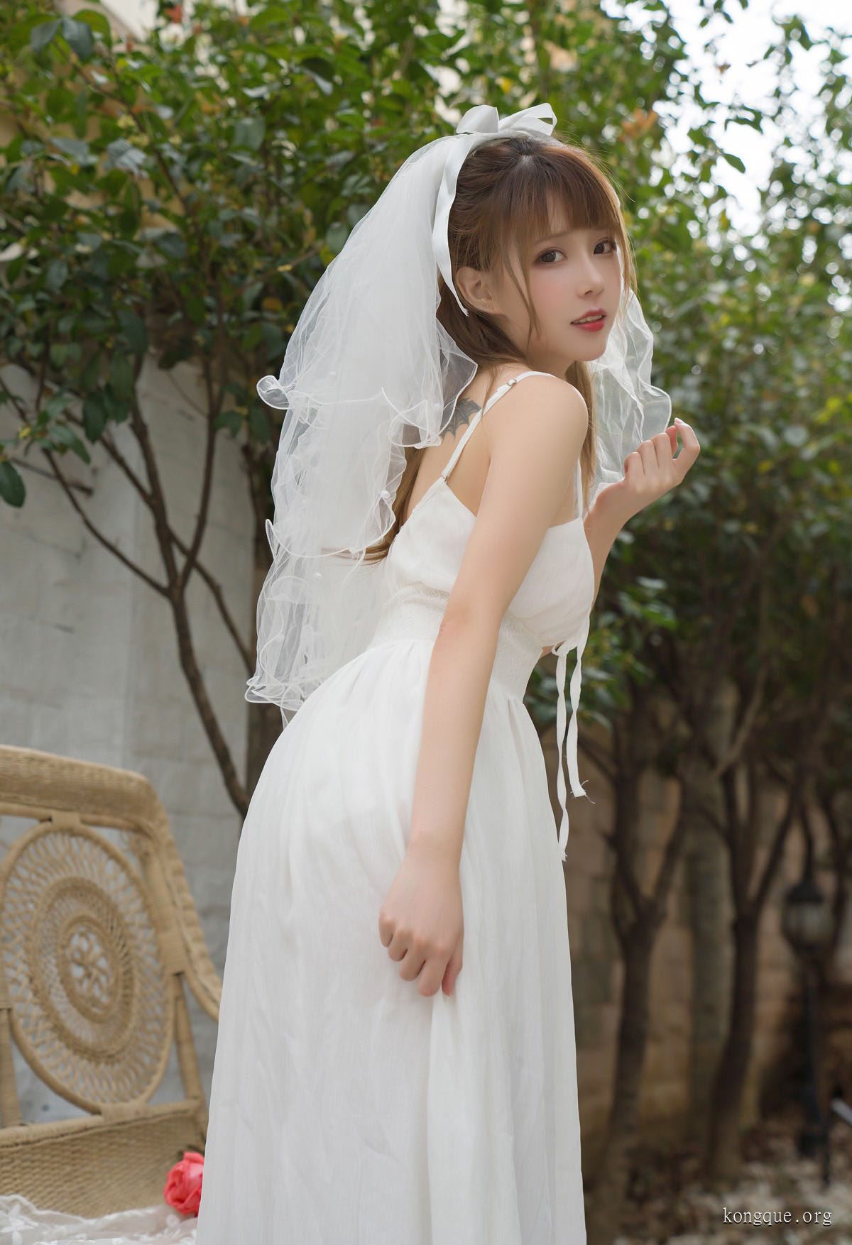 凛子酱 – 非全套最新22期&随包视频[3.2G-2024.6]-月白图集