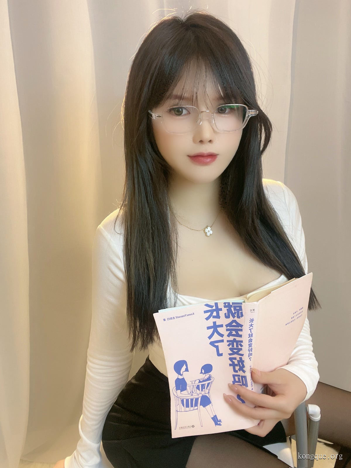 是可馨耶 – 微密圈系列套图&视频[72套-2024.12]插图4